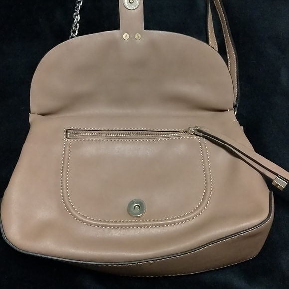 Tan purse - Picture 3 of 5